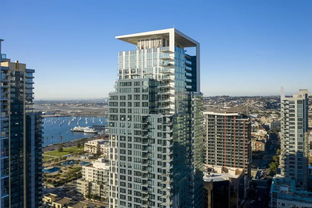 1388 Kettner Blvd #1706 San Diego, CA 92101