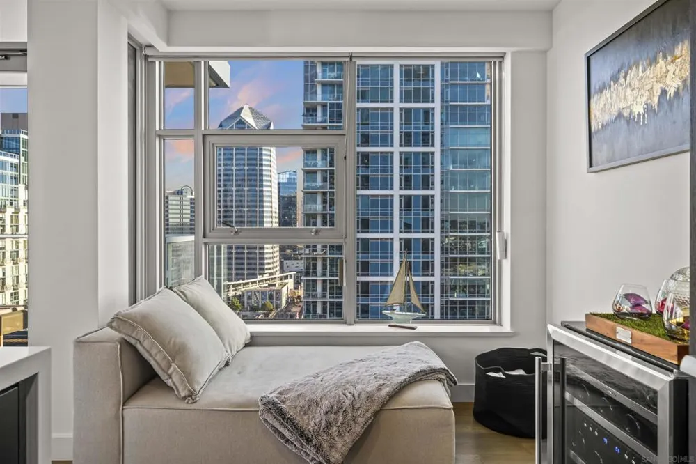 1388 Kettner Blvd #1706 San Diego, CA 92101