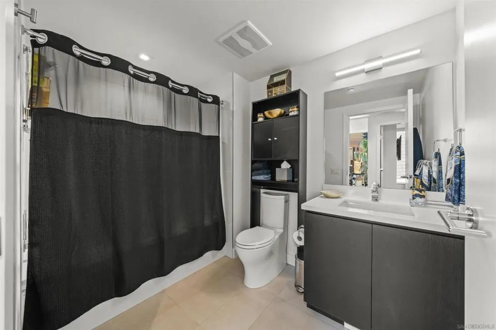 1388 Kettner Blvd #1706 San Diego, CA 92101