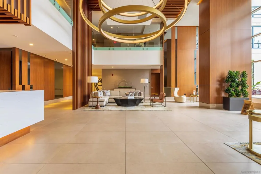 1388 Kettner Blvd #1706 San Diego, CA 92101