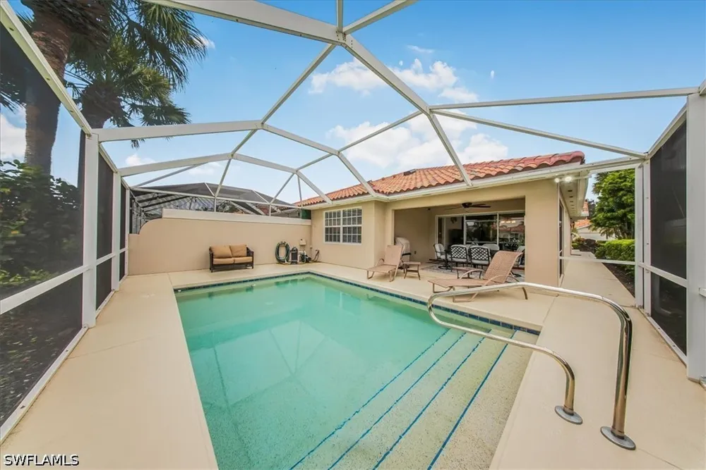 Pasadena Court Naples, FL 34109