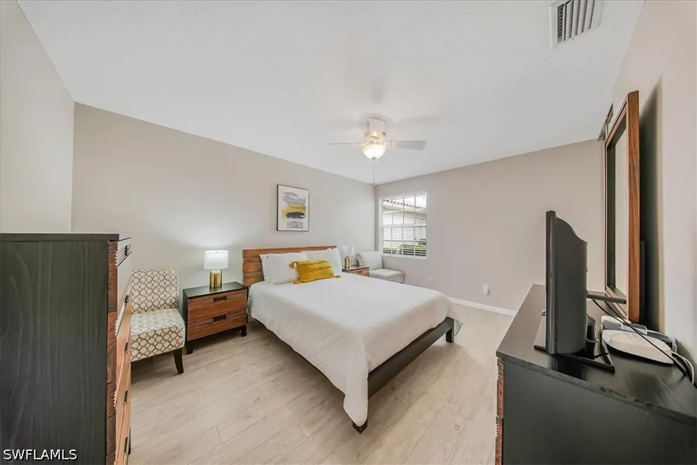 Pasadena Court Naples, FL 34109