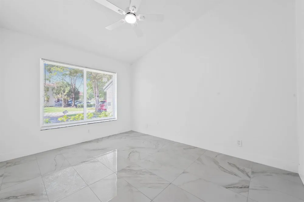 8580 NW 32nd Street Coral Springs, FL 33065