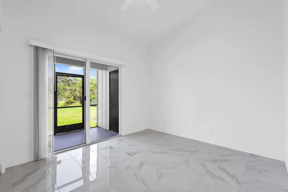 8580 NW 32nd Street Coral Springs, FL 33065