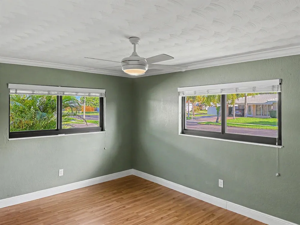 150 SE 5TH COURT Pompano Beach, FL 33060