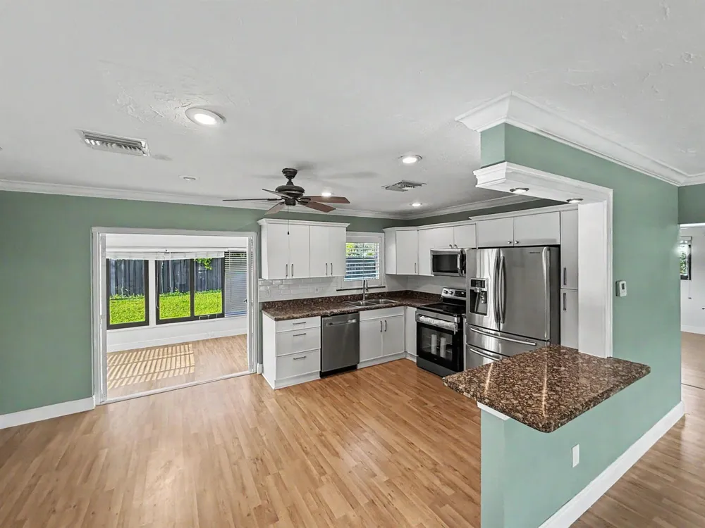 150 SE 5TH COURT Pompano Beach, FL 33060