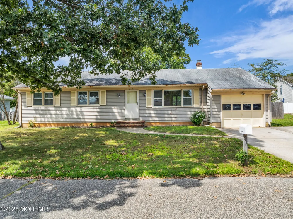 1118 Longboat Avenue Beachwood, NJ 08722