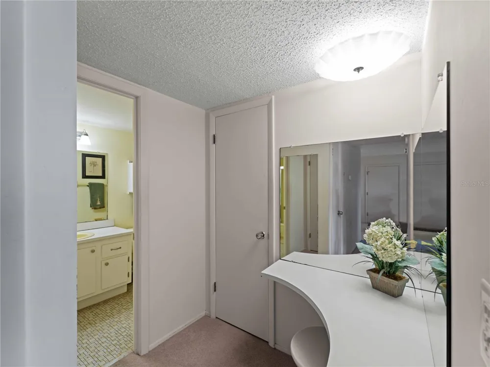 72 BOUNDARY BOULEVARD #226 Rotonda West, FL 33947
