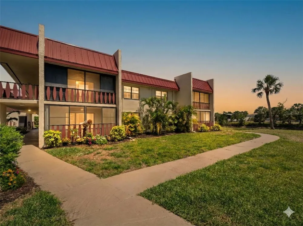 72 BOUNDARY BOULEVARD #226 Rotonda West, FL 33947
