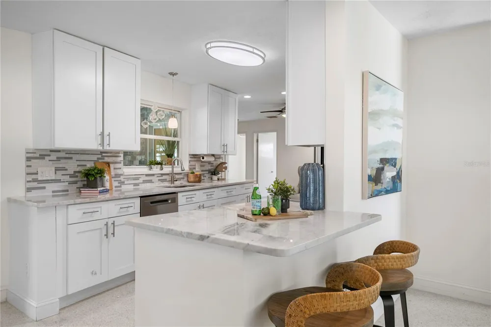 4051 14TH STREET NE St Petersburg, FL 33703