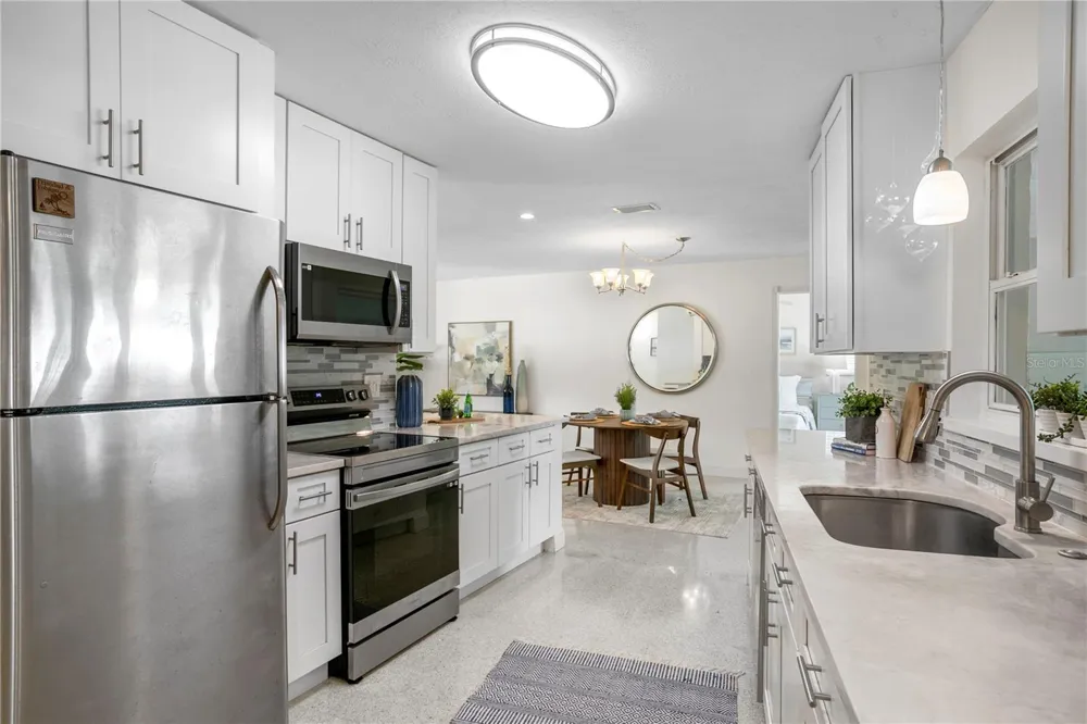 4051 14TH STREET NE St Petersburg, FL 33703