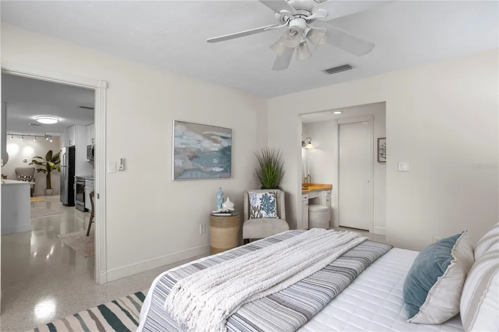 4051 14TH STREET NE St Petersburg, FL 33703