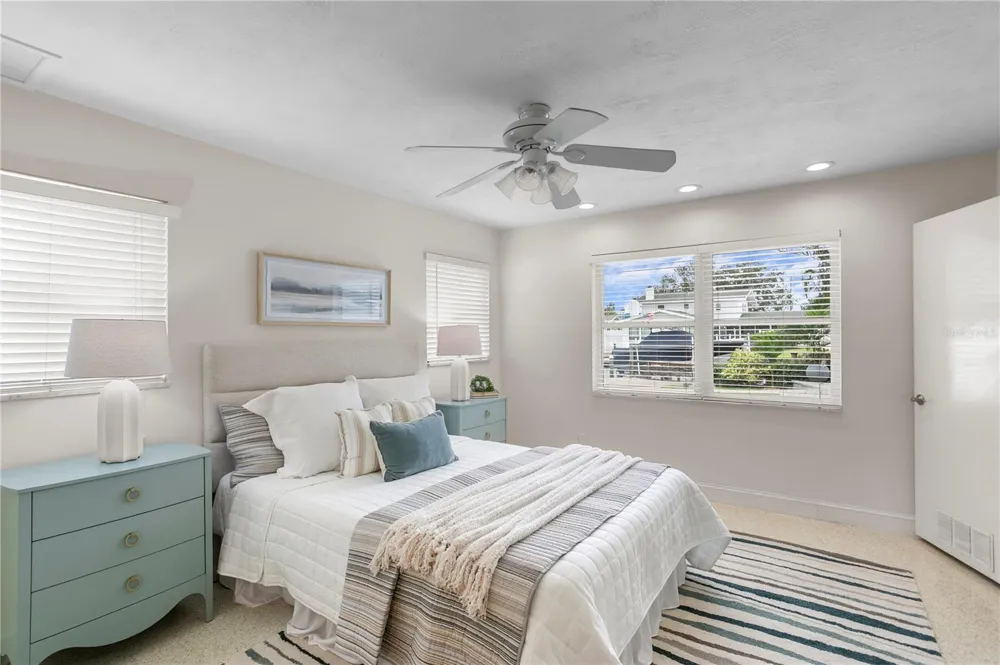 4051 14TH STREET NE St Petersburg, FL 33703