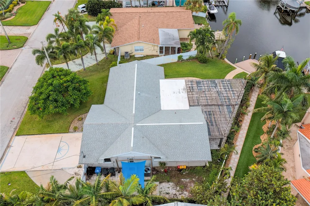4051 14TH STREET NE St Petersburg, FL 33703