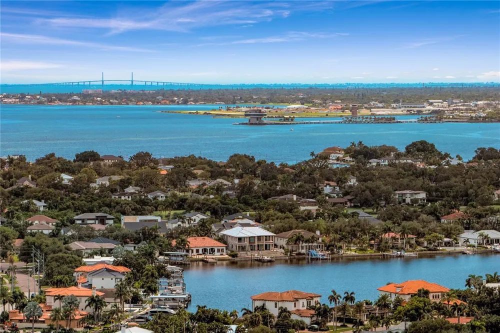 4051 14TH STREET NE St Petersburg, FL 33703
