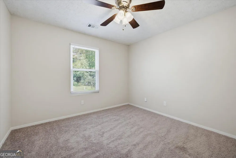 429 Sherwood CIR Stone Mountain, GA 30087