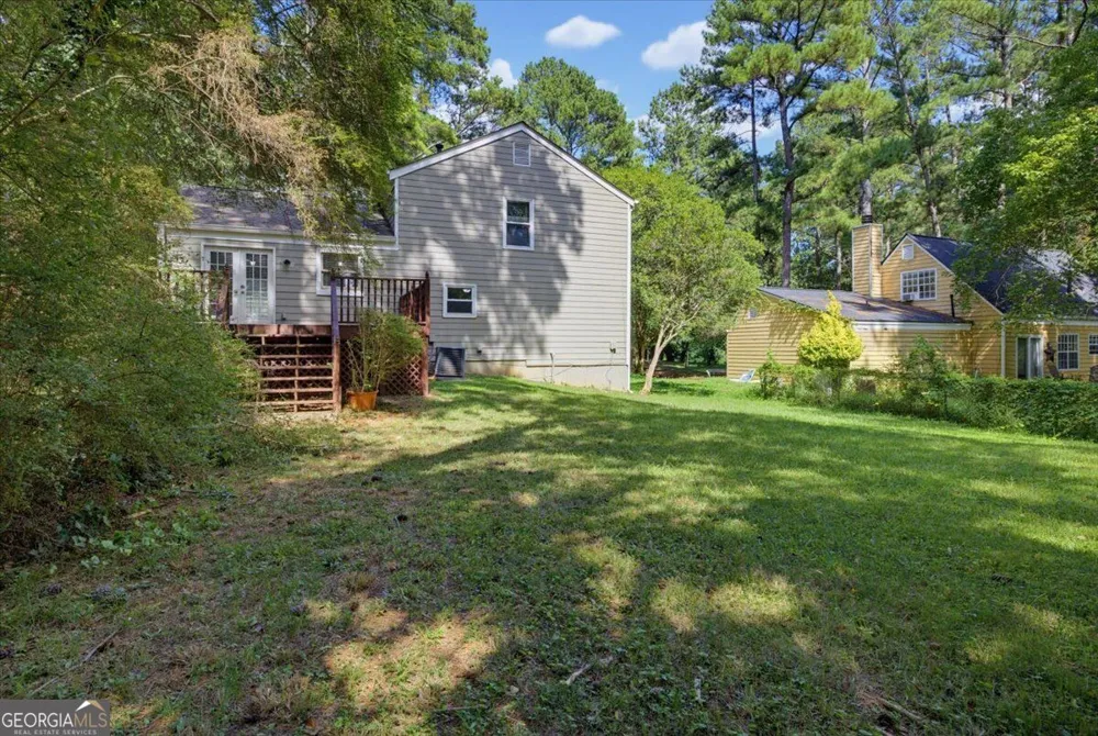 429 Sherwood CIR Stone Mountain, GA 30087