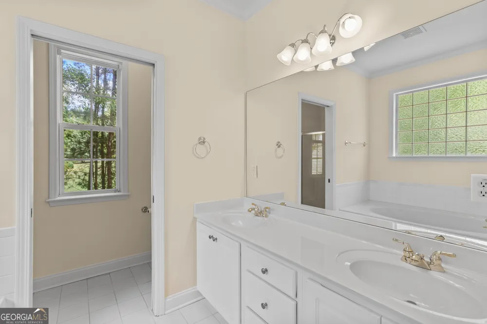 1725 Wesminster DR Griffin, GA 30223