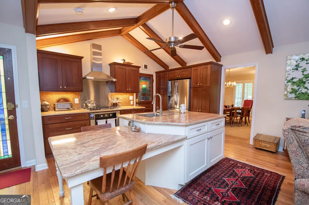 203 Aberdeen DR Peachtree City, GA 30269