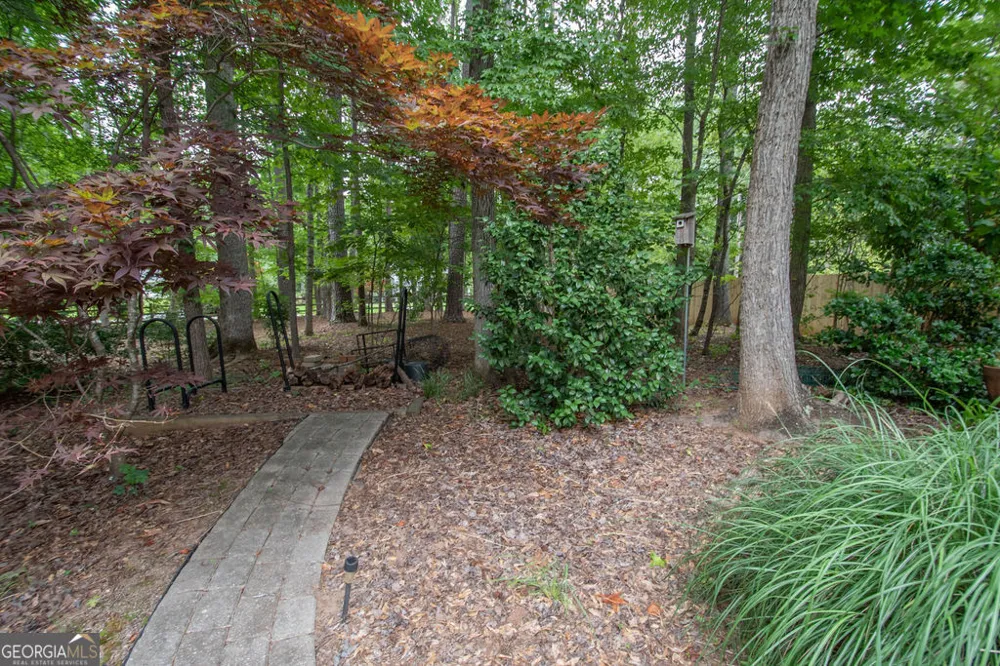 203 Aberdeen DR Peachtree City, GA 30269