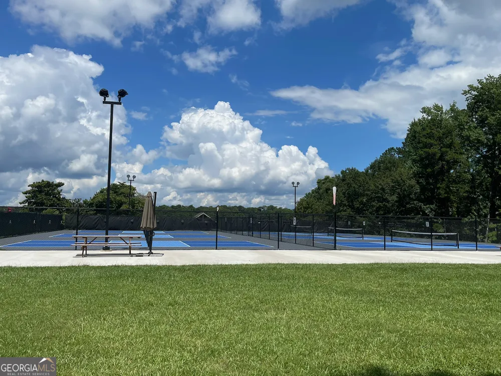 203 Aberdeen DR Peachtree City, GA 30269