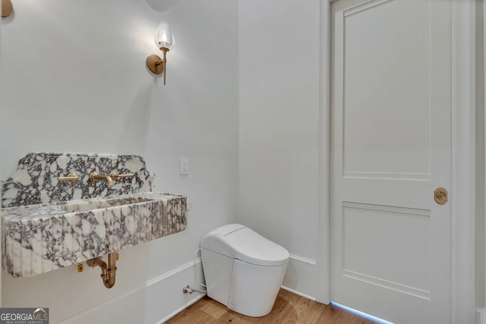 130 Bridge WAY Alpharetta, GA 30005