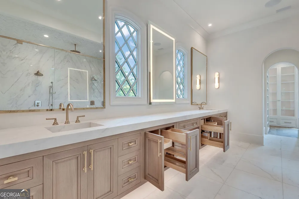 130 Bridge WAY Alpharetta, GA 30005