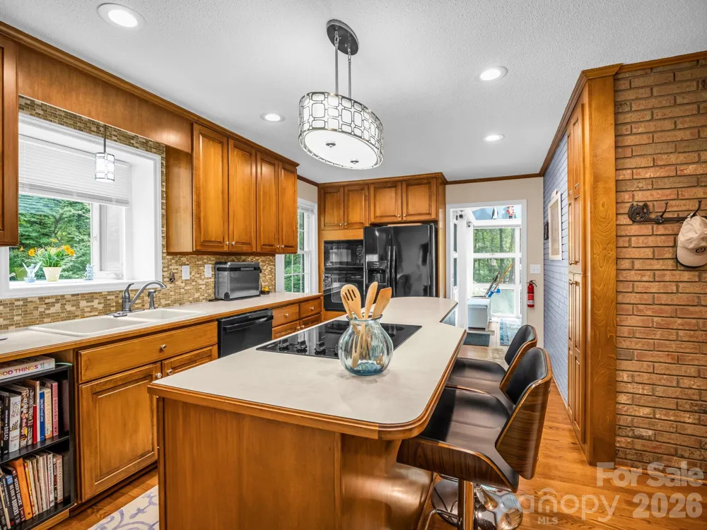 498 Plantation Drive Rutherfordton, NC 28139