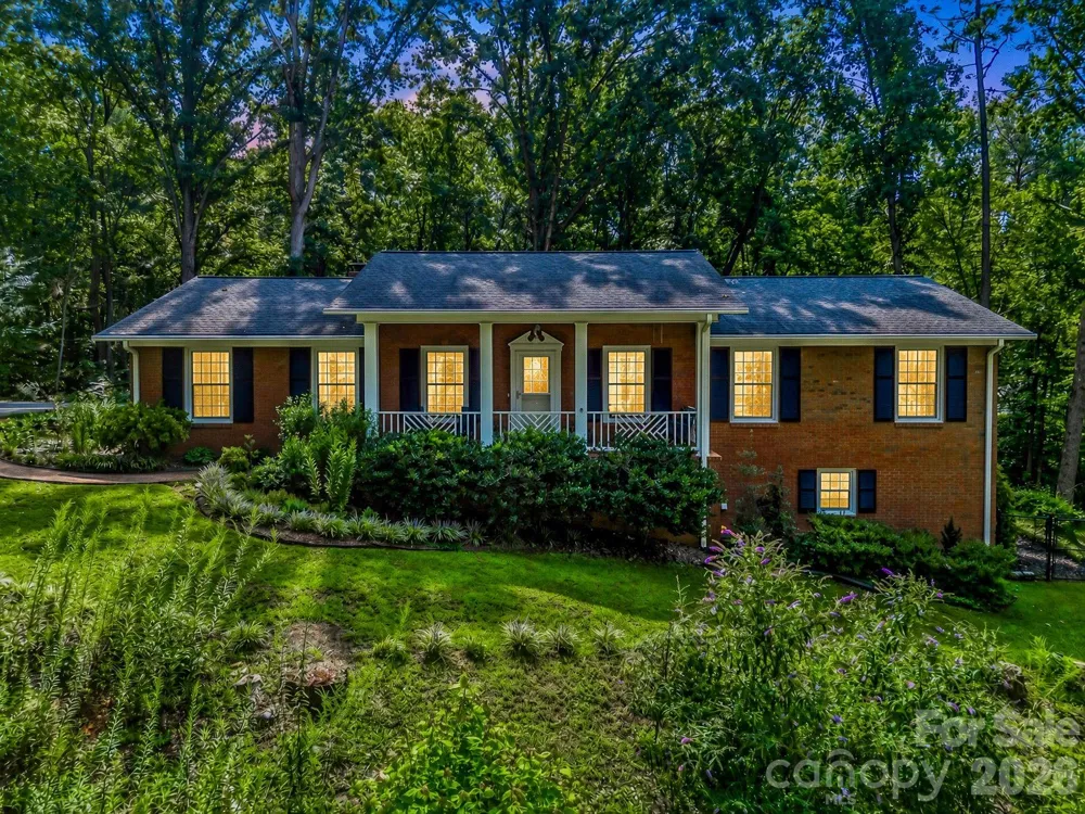 498 Plantation Drive Rutherfordton, NC 28139