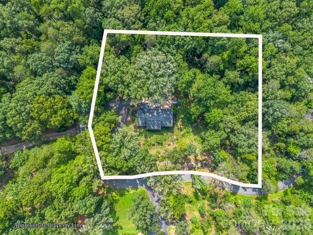 498 Plantation Drive Rutherfordton, NC 28139