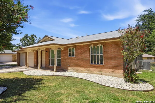 6715 YELLOW ROSE ST Leon Valley, TX 78238