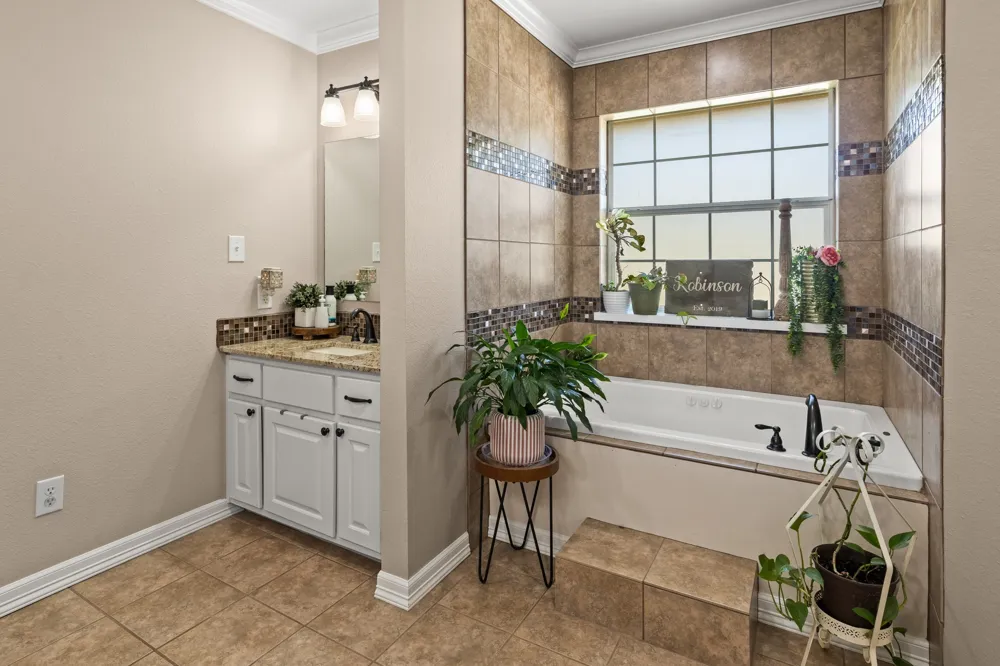 2701 Silver Spring Trail Mt Pleasant, TX 75455