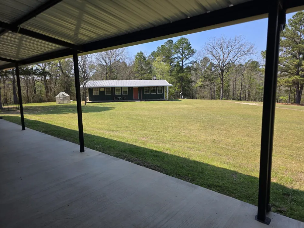 448 County Road 3955 Mineola, TX 75773