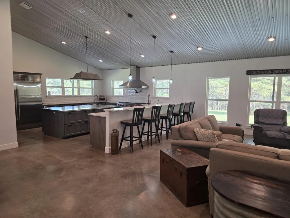 448 County Road 3955 Mineola, TX 75773