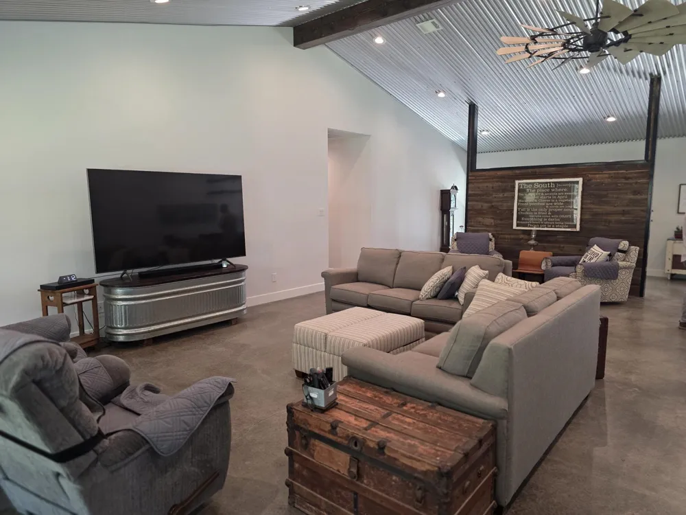 448 County Road 3955 Mineola, TX 75773