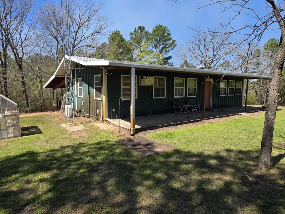 448 County Road 3955 Mineola, TX 75773