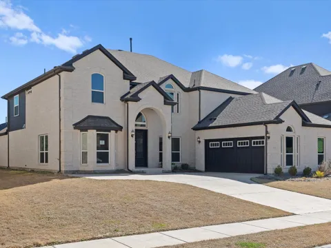 213 Winding Creek Lane