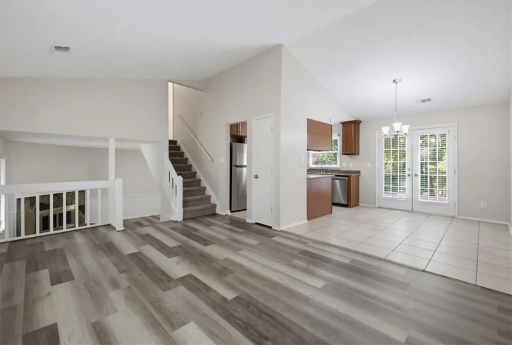 429 Sherwood Circle Stone Mountain, GA 30087