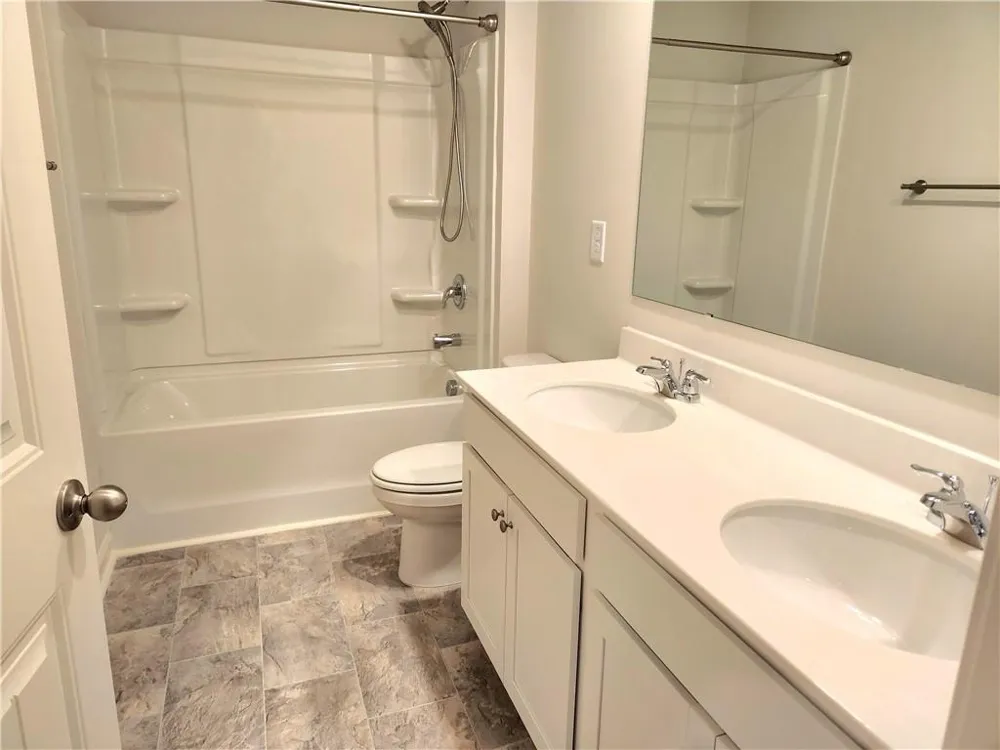 40 Bishop Creek Braselton, GA 30517