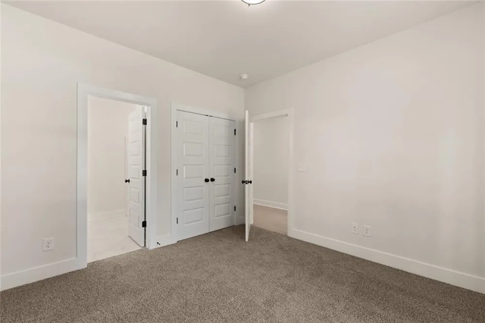 8110 Lennox Lane Cumming, GA 30028