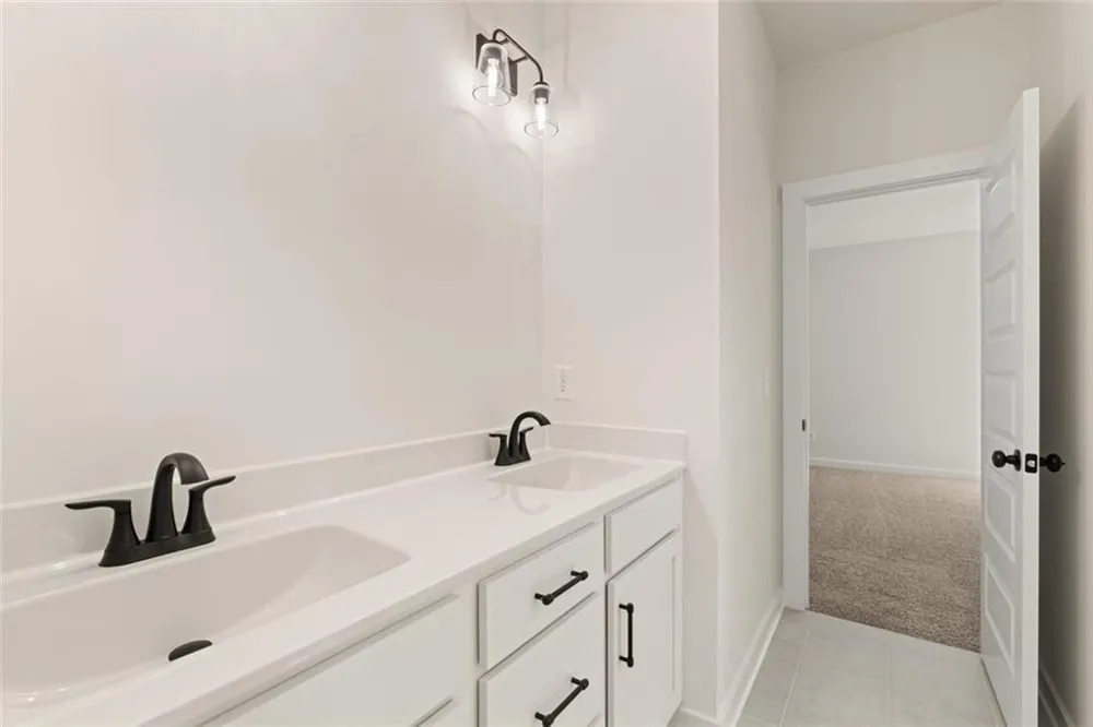 8110 Lennox Lane Cumming, GA 30028