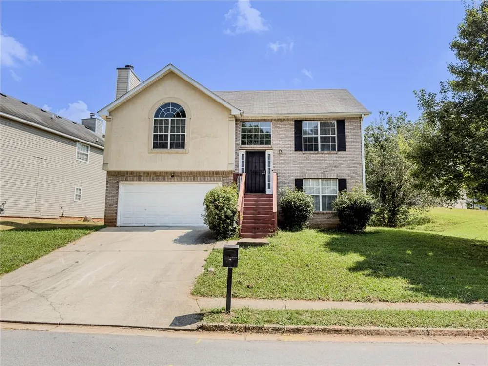 6196 Idlewood Circle Lithonia, GA 30038
