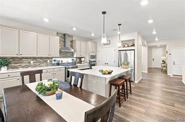 6001 Bennach Grove Colorado Springs, CO 80927