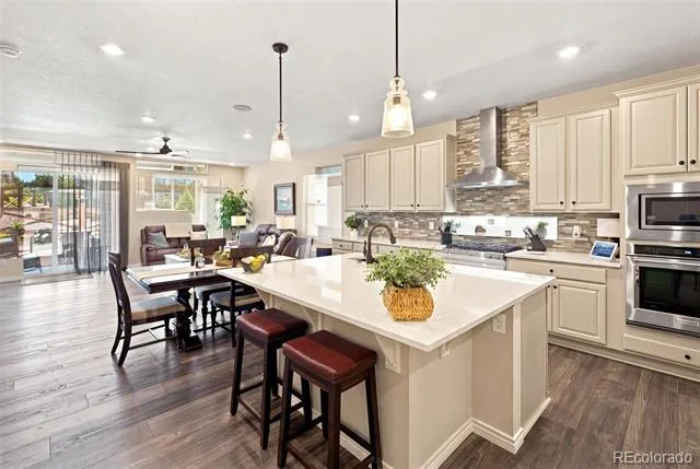 6001 Bennach Grove Colorado Springs, CO 80927