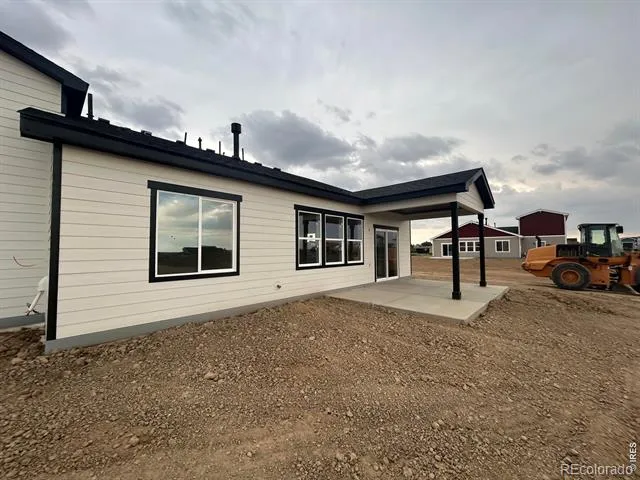 305 Plains Parkway Hudson, CO 80642
