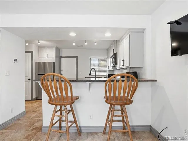 3321 Eliot Street Denver, CO 80211