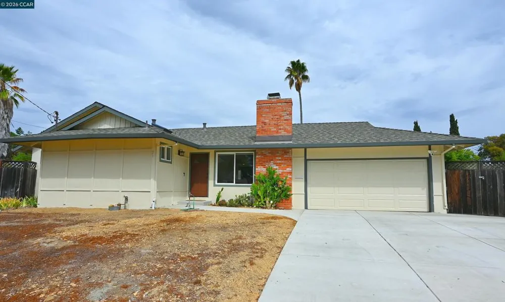 21 Eric Ct Pleasant Hill, CA 94523