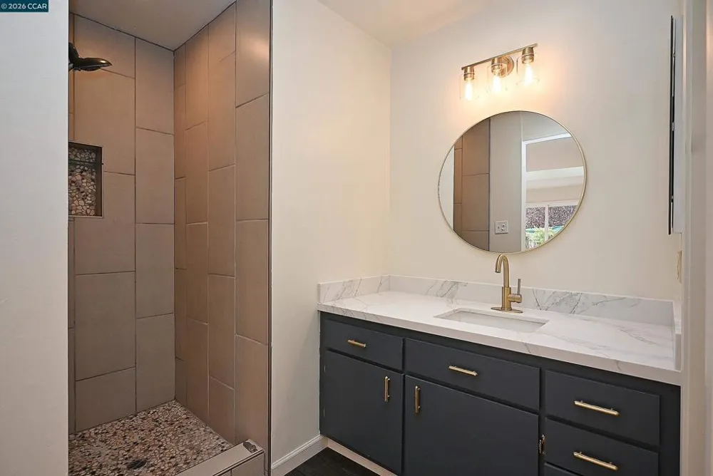 21 Eric Ct Pleasant Hill, CA 94523