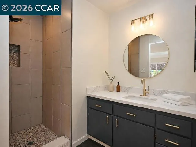 21 Eric Ct Pleasant Hill, CA 94523
