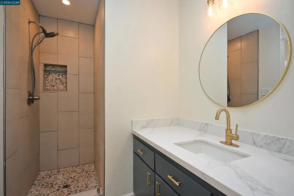21 Eric Ct Pleasant Hill, CA 94523